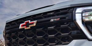 Front grill of a 2025 Chevy Silverdao HD 3500.