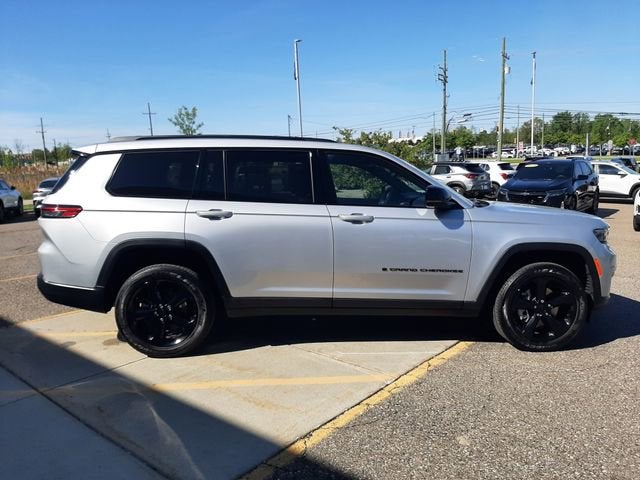 2024 Jeep Grand Cherokee L Altitude X 4x4