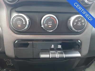 2019 RAM 1500 Big Horn/Lone Star Crew Cab 4x4 5'7" Box
