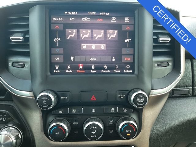 2020 RAM 1500 Laramie Crew Cab 4x4 5'7" Box