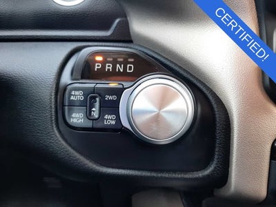 2020 RAM 1500 Laramie Crew Cab 4x4 5'7" Box