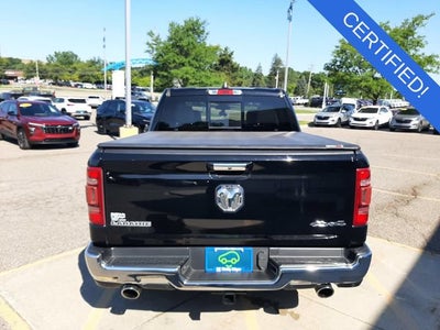 2020 RAM 1500 Laramie Crew Cab 4x4 5'7" Box