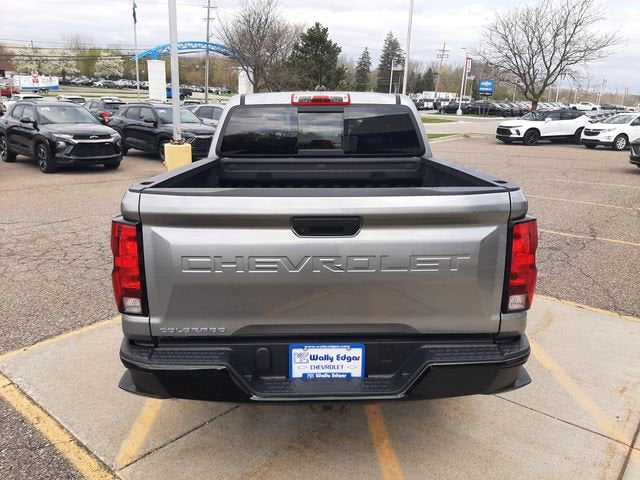 2024 Chevrolet Colorado WT