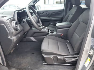 2024 Chevrolet Colorado WT