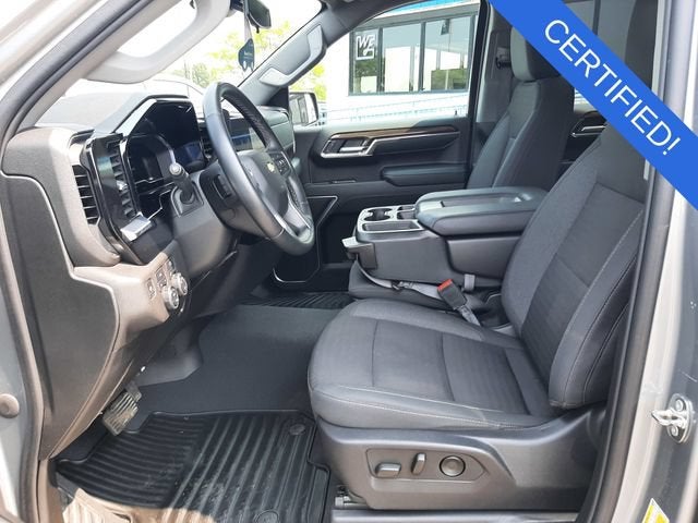 2024 Chevrolet Silverado 1500 LT (2FL)