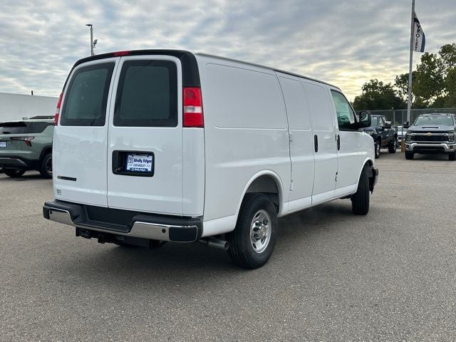 2025 Chevrolet Express Cargo Work Van - Photo 28
