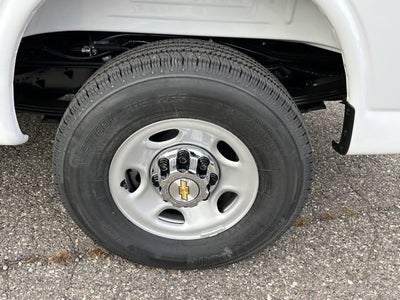 2025 Chevrolet Express Cargo 2500 WT