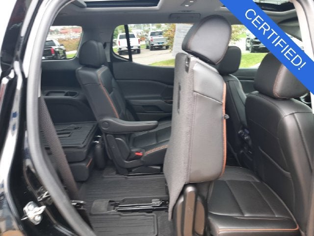 2021 GMC Acadia AT4