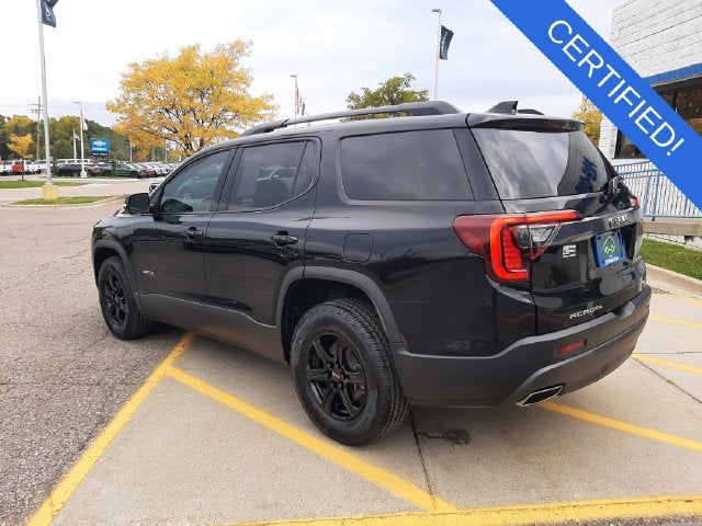 2021 GMC Acadia AT4