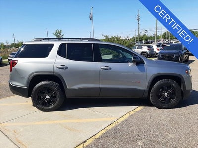 2023 GMC Acadia AT4