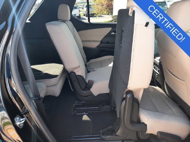 2022 Chevrolet Traverse LS