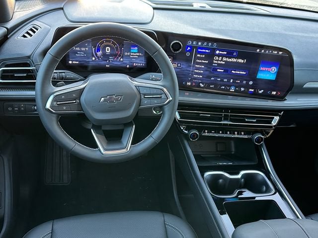 2027 Chevrolet Traverse LT - Photo 7