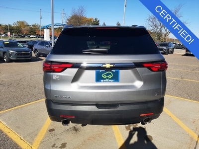 2023 Chevrolet Traverse LT Cloth