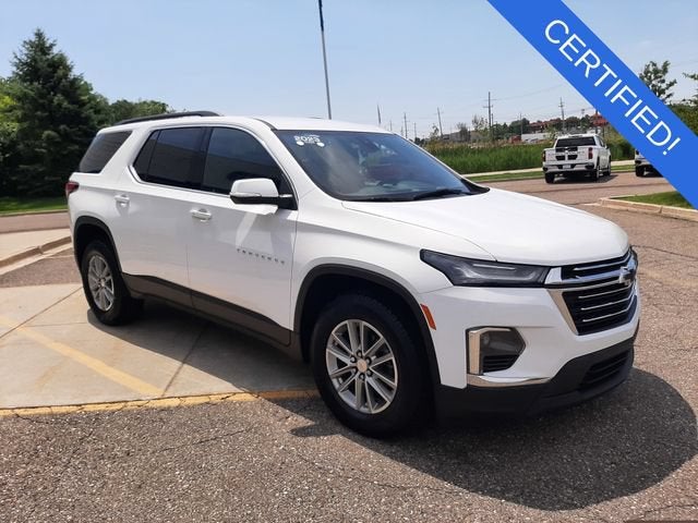 2023 Chevrolet Traverse LT Cloth