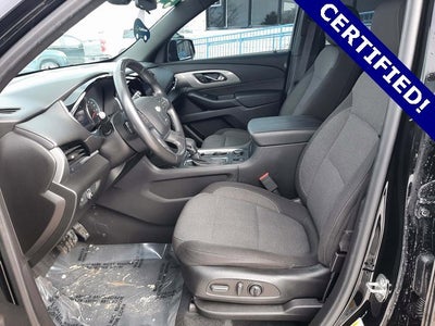 2022 Chevrolet Traverse LT Cloth