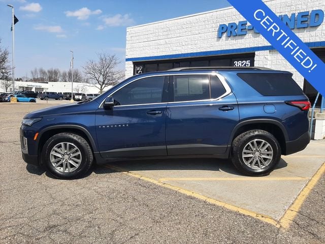 2023 Chevrolet Traverse LT Cloth