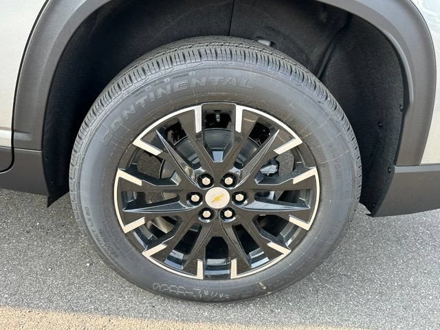 2026 Chevrolet Traverse LT - Photo 11