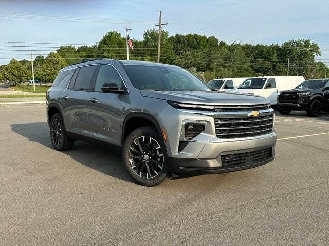 2026 Chevrolet Traverse LT - Photo 2
