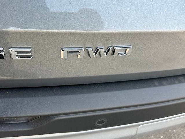 2026 Chevrolet Traverse LT - Photo 4