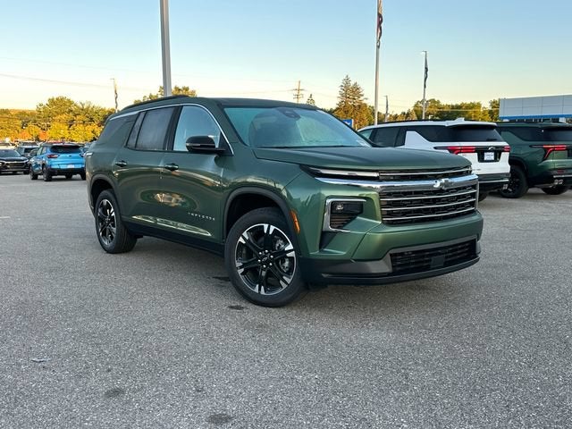 2027 Chevrolet Traverse LT