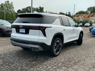 2027 Chevrolet Traverse LT