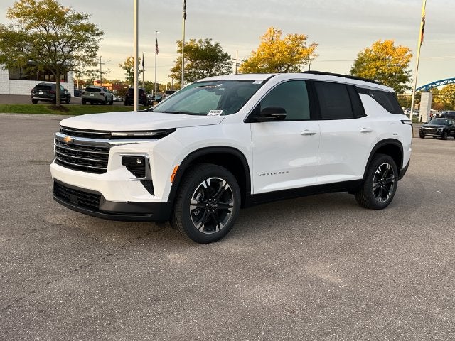 2027 Chevrolet Traverse LT