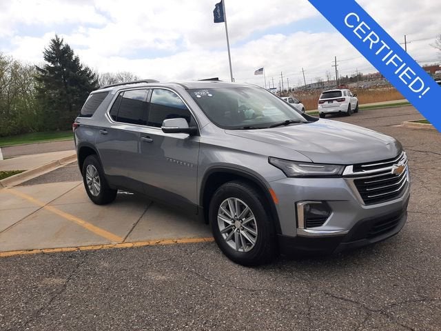 2023 Chevrolet Traverse LT Cloth