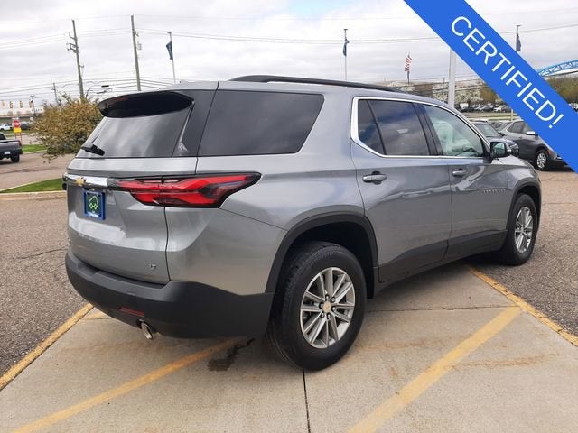 2023 Chevrolet Traverse LT Cloth