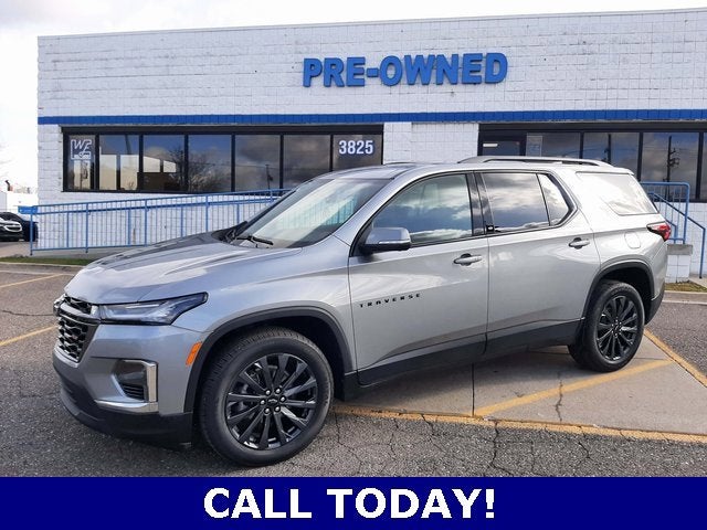 2023 Chevrolet Traverse RS