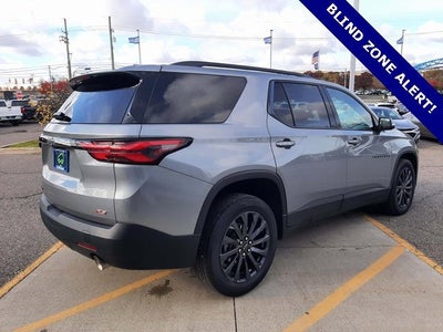2023 Chevrolet Traverse RS