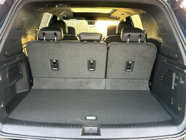 2027 Chevrolet Traverse High Country