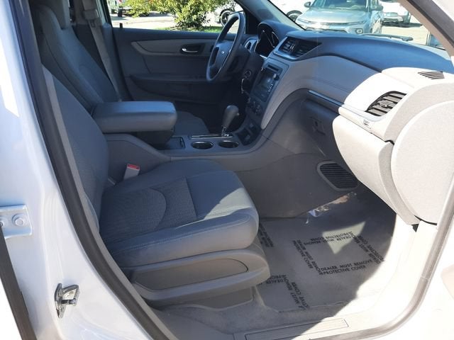 2017 Chevrolet Traverse LS