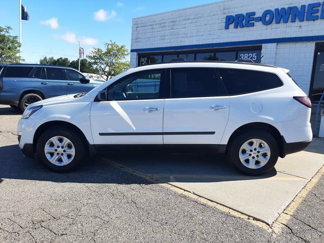 2017 Chevrolet Traverse LS