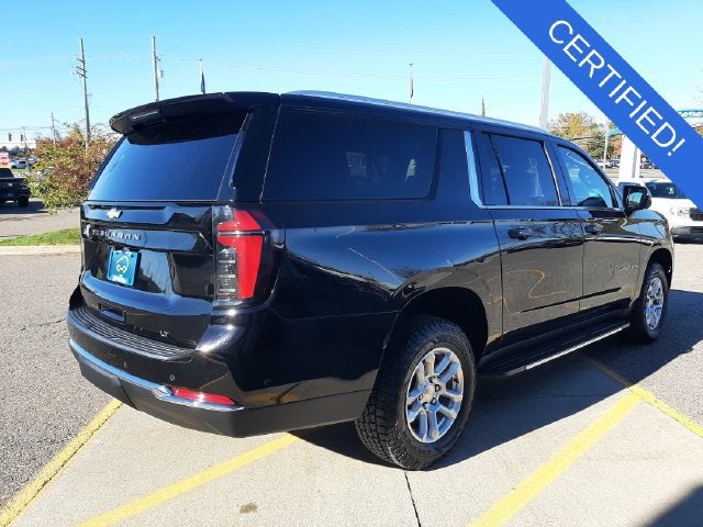 2025 Chevrolet Suburban LT
