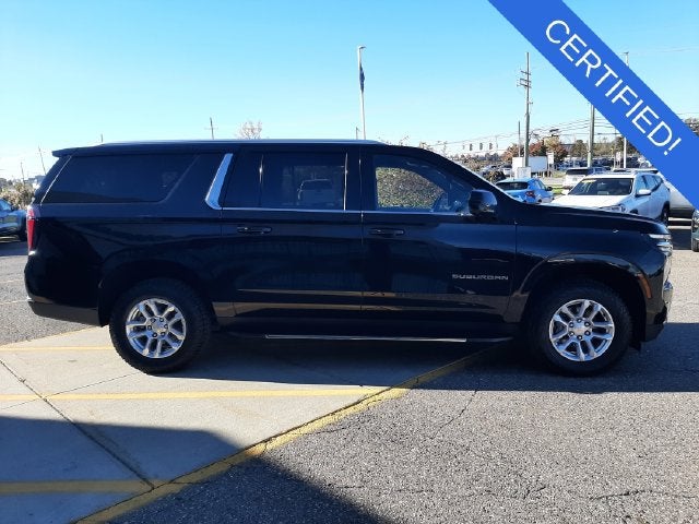 2025 Chevrolet Suburban LT