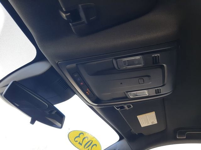 2023 Chevrolet Suburban LS