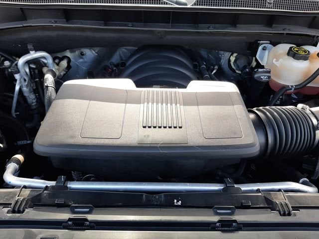 2023 Chevrolet Suburban LS