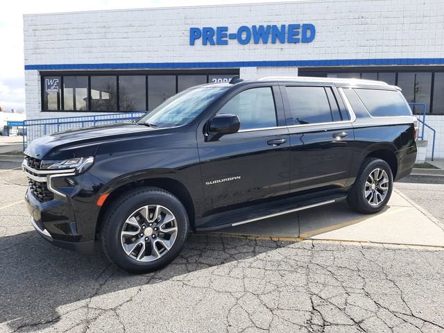 2023 Chevrolet Suburban LS