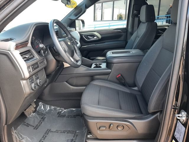 2023 Chevrolet Suburban LS