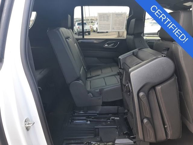 2023 Chevrolet Suburban RST