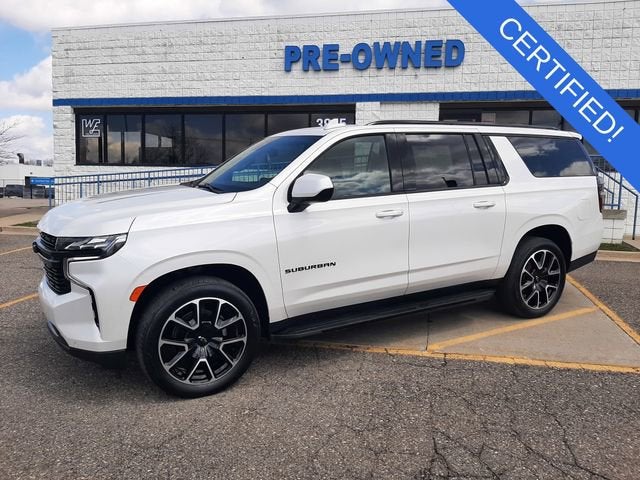 2023 Chevrolet Suburban RST