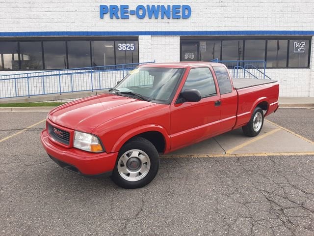 2001 GMC Sonoma SLS w/1SG Pkg