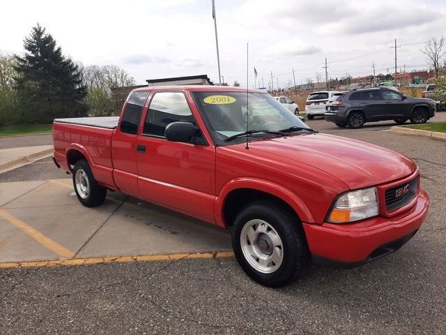 2001 GMC Sonoma SLS w/1SG Pkg