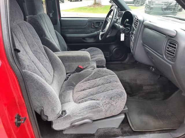 2001 GMC Sonoma SLS w/1SG Pkg