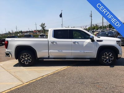 2022 GMC Sierra 1500 SLT