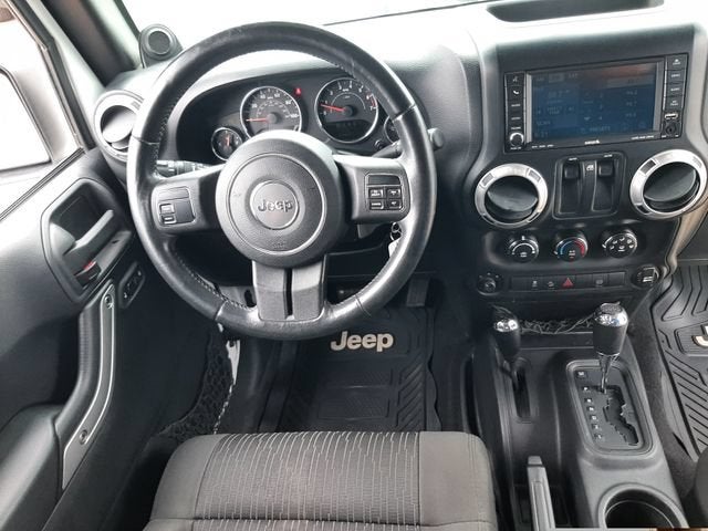 2011 Jeep Wrangler Sahara