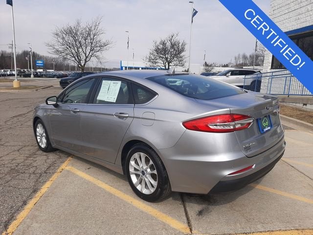 2020 Ford Fusion SE