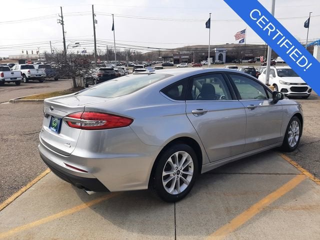 2020 Ford Fusion SE