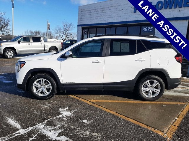 2022 GMC Terrain SLE