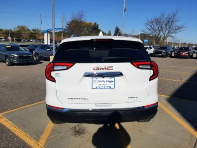 2024 GMC Terrain SLT